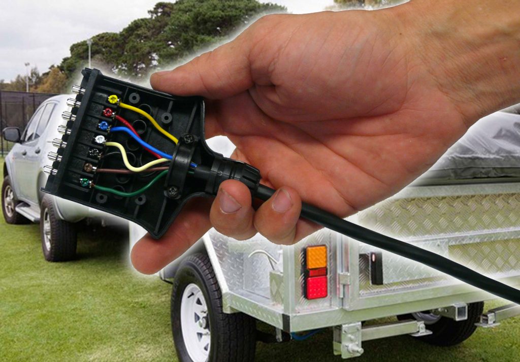 How to Wire up a 7 Pin Trailer Plug or Socket